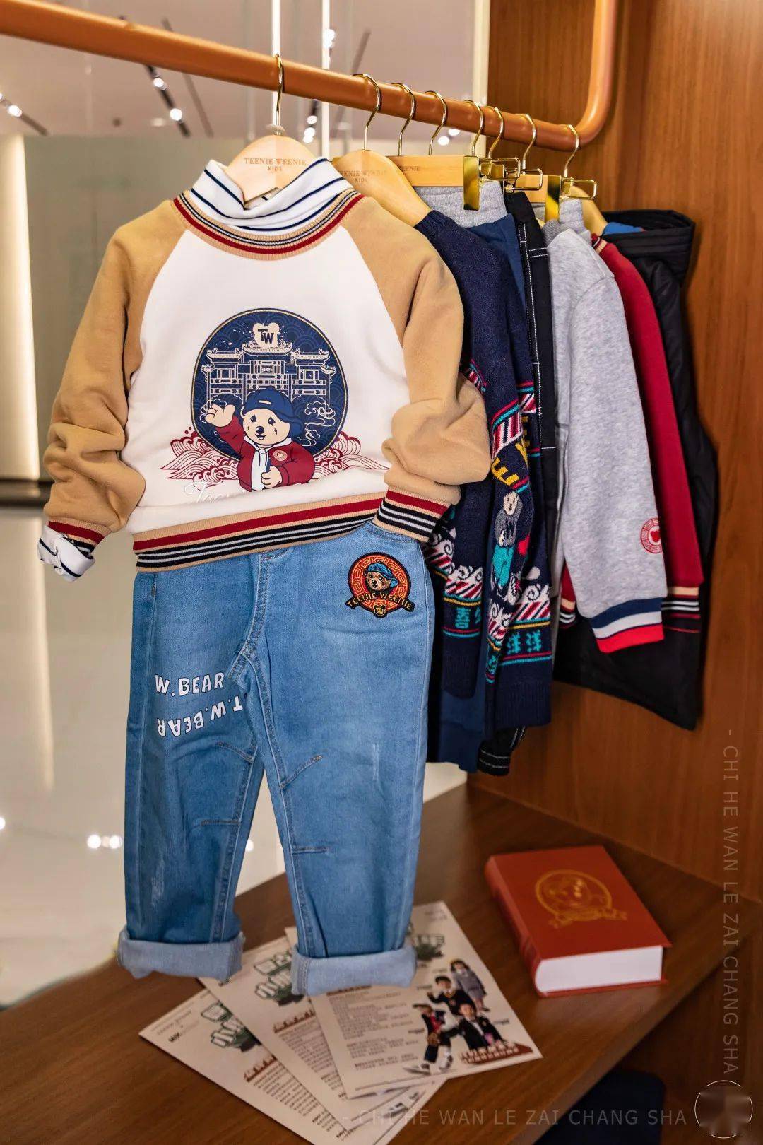 家族 滴!TeenieWeenie Kids长沙IFS限时快闪,17周年「乖」出新主张!