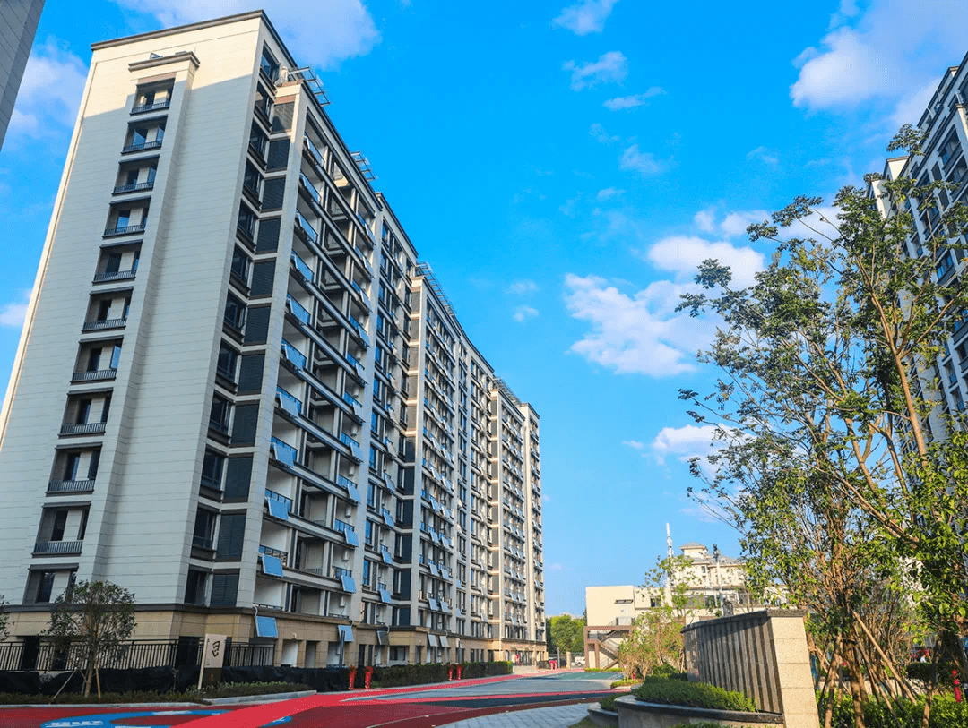 家境已成心归多弗多弗玖号公馆三期美好交付