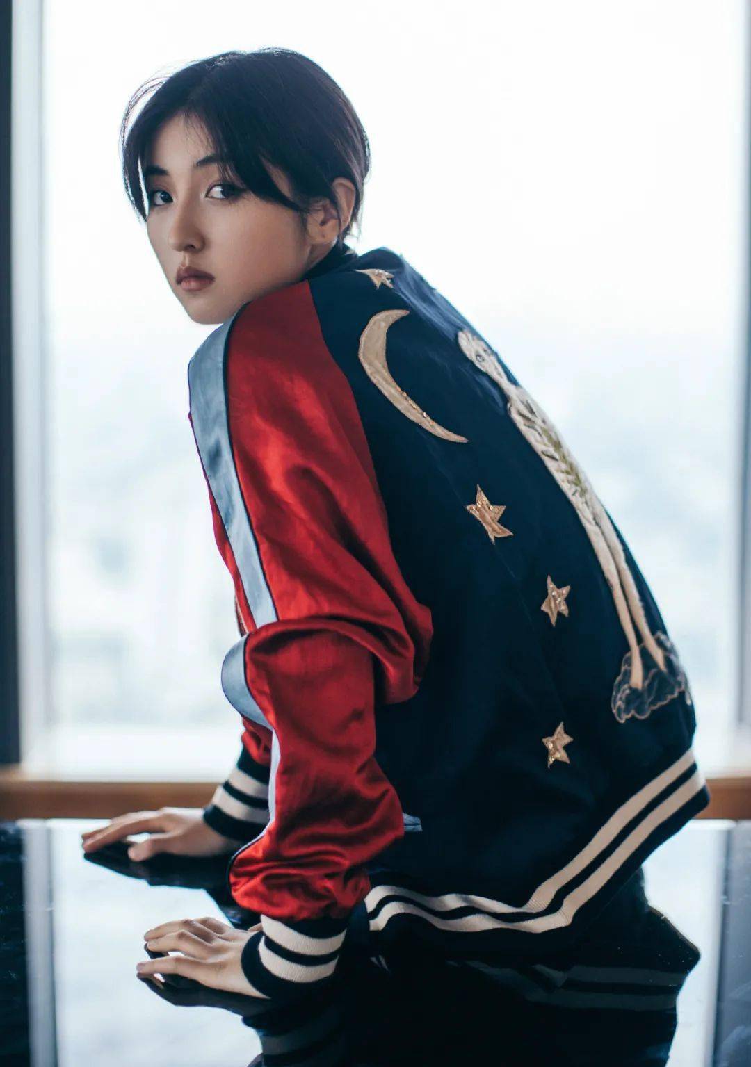 友情|演员动态周报 | 刘德华张子枫《危机航线》、郝蕾王鸥《熟年》、张晚意郑云龙《非凡医者》、陈星旭李兰迪《星落凝成糖》等