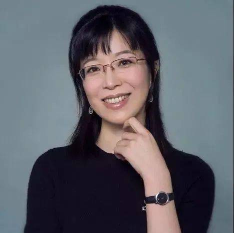 最美大学女教授 eeb0f0da92de4008bbc50c93cef62cd9.jpeg