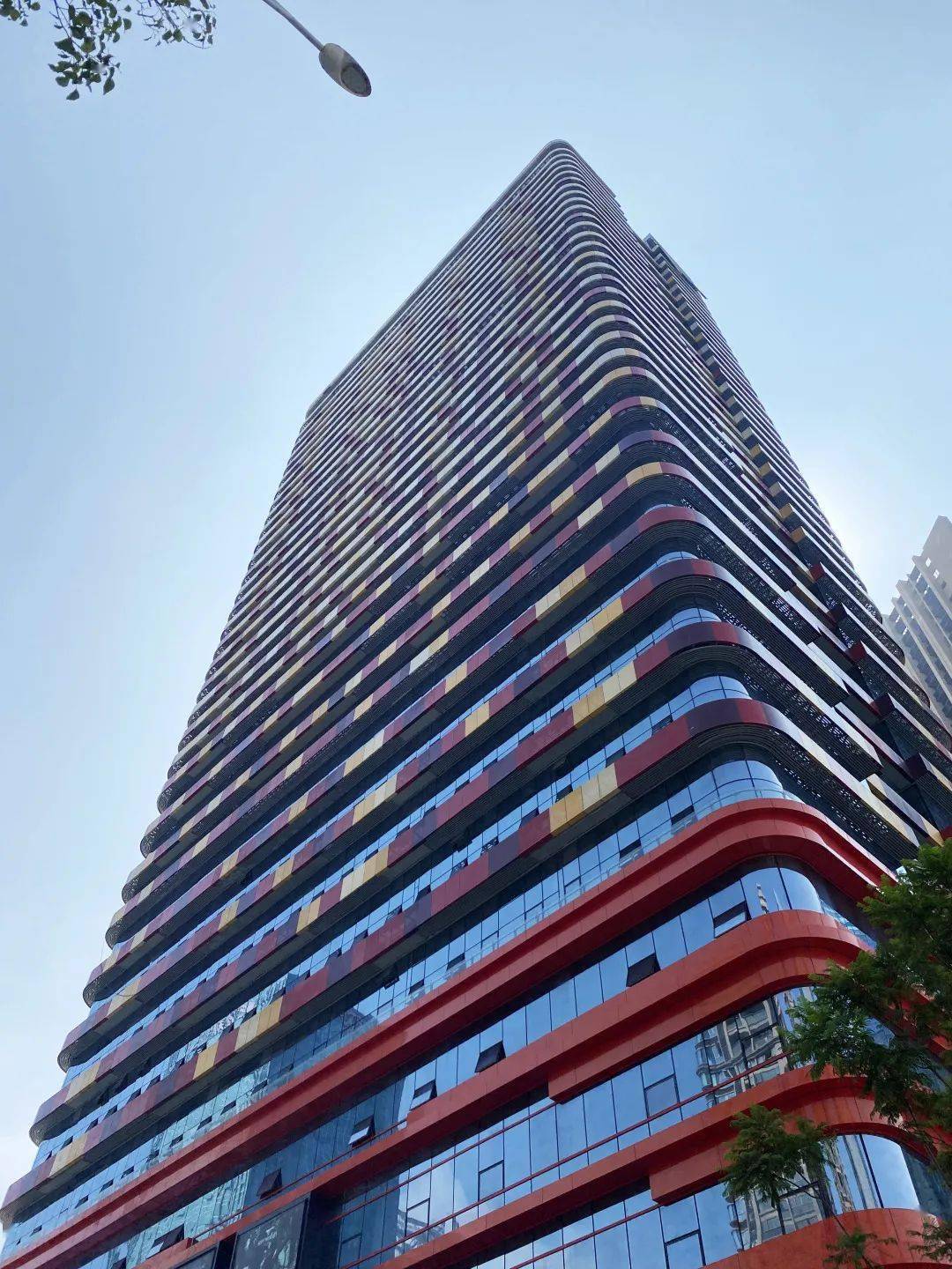 又一总部大楼开工建设泉州东海总部金融经济区及晋江滨江商务区高楼