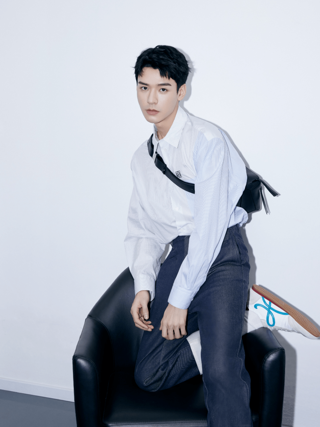 polo 渣女风已经OUT了!2021年流行“无性别风”,高级爆了!