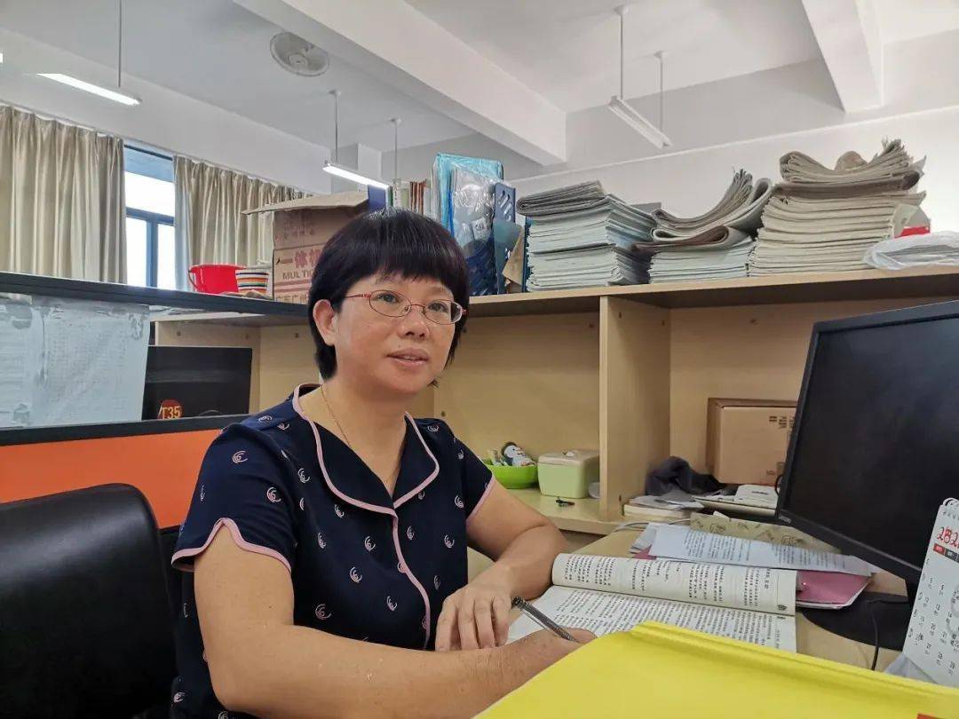 丰顺县"十佳教师"何梅君,教过你吗?