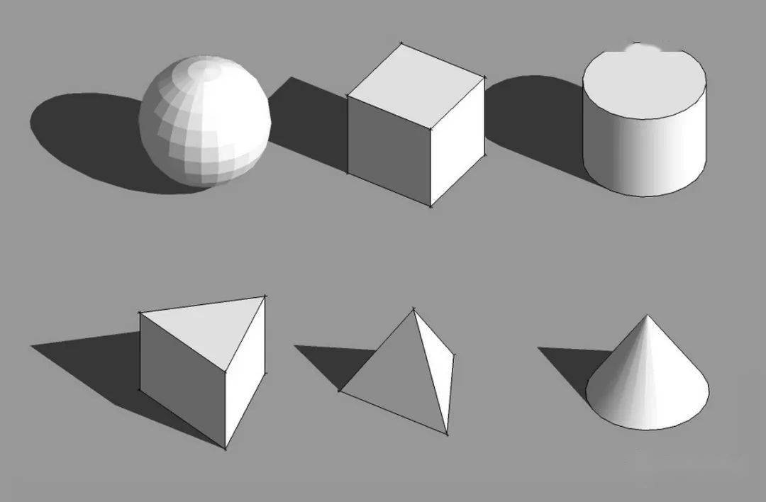 常见的简单几何体08 王晓川法国巴黎卢浮宫广场上的玻璃金字塔建筑