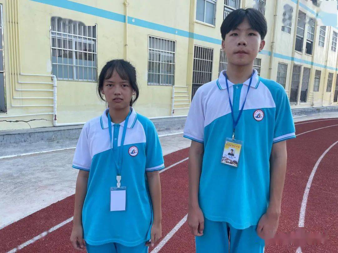 在佛子中学,像莫城权出行不方便的学生还有很多.