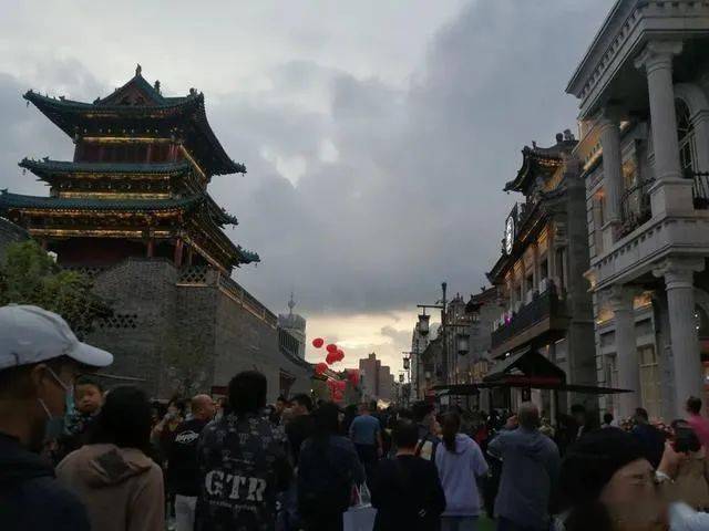 太原美食排行榜_太原:美食飘香南海街人间烟火老味道