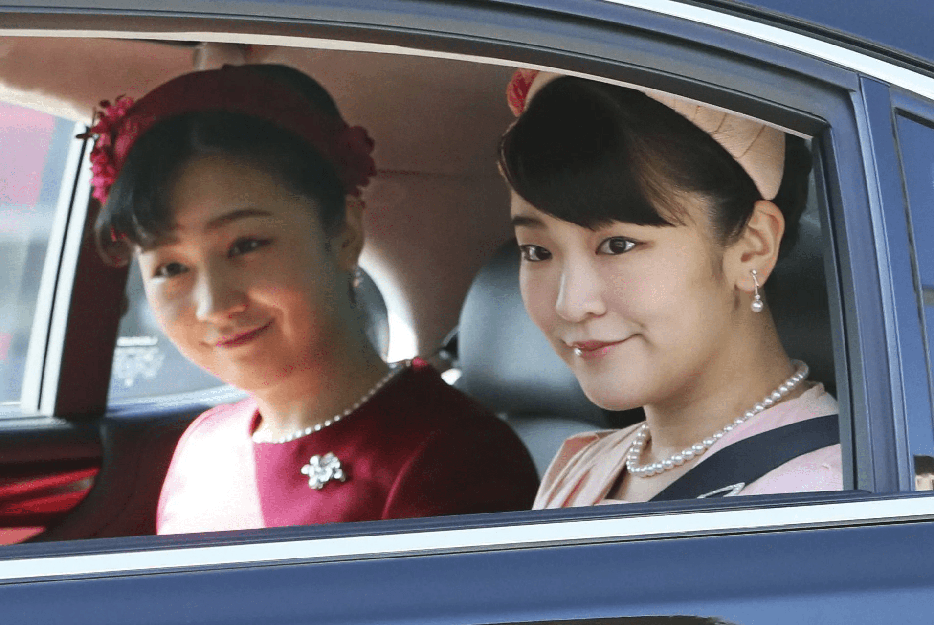 29岁真子公主未婚夫终于回国扎小辫变化大订婚4年才结婚
