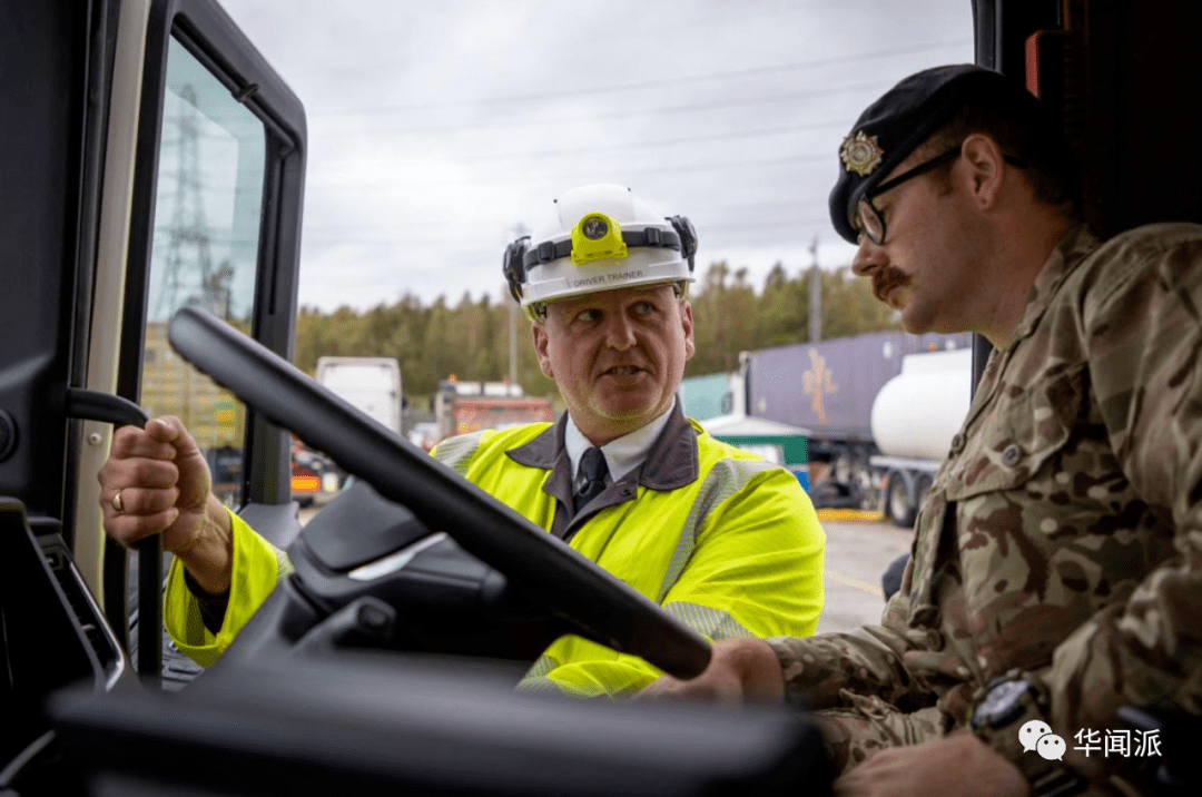 英国60万年薪招重货司机欧盟仅27人申请拨款就地培训你心动了吗