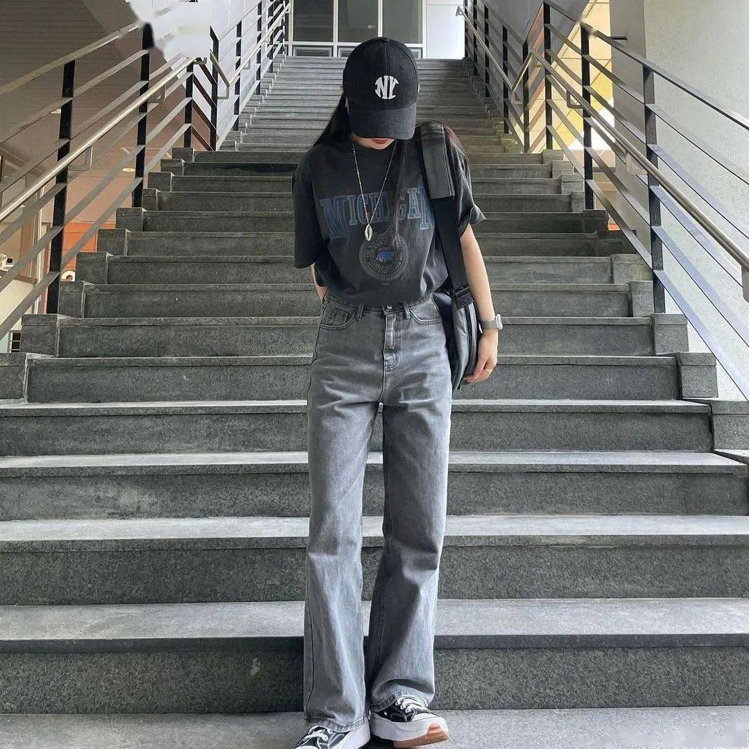 韩系 4 位宝藏 Ins 博主分享,我的穿搭都从这里取经