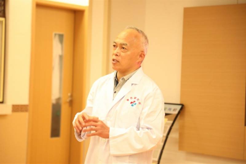 诊断|让股骨头坏死患者少走弯路，首家公立骨头坏死专病门诊开诊！