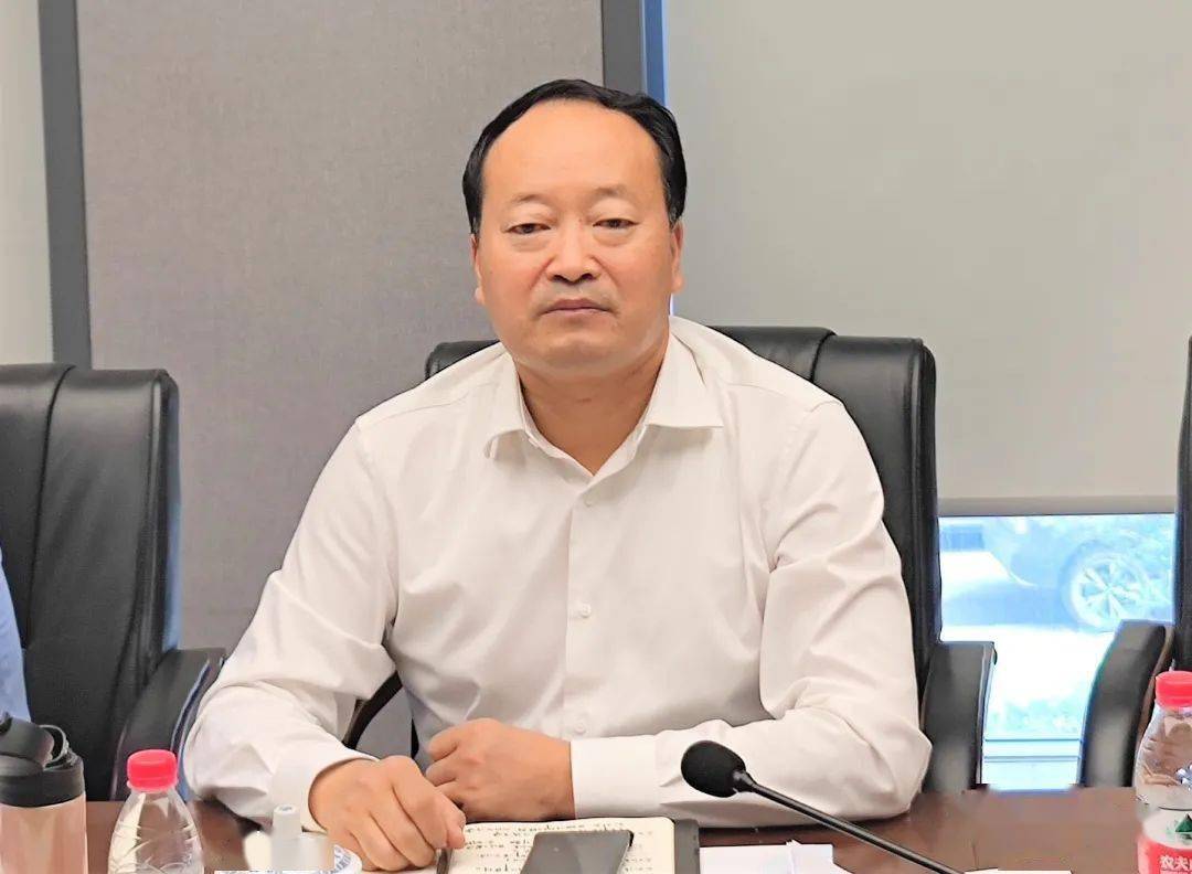 肃州区委副书记区长王永宏带队考察智慧医疗建设