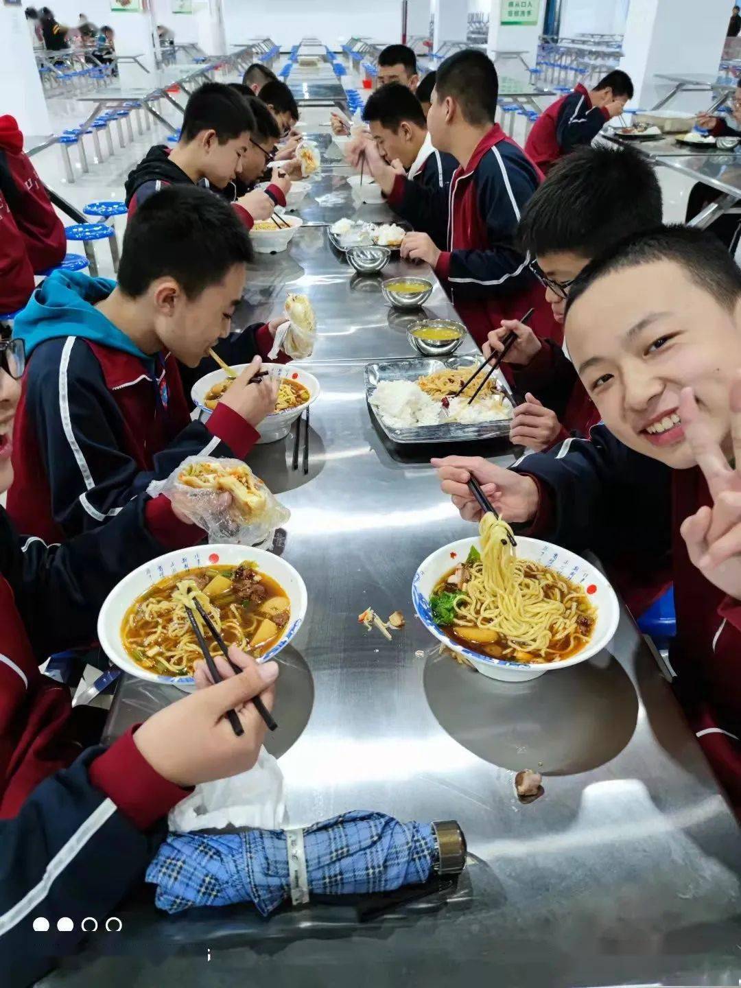 洪洞:6所学校八,九年级学生并入洪二中