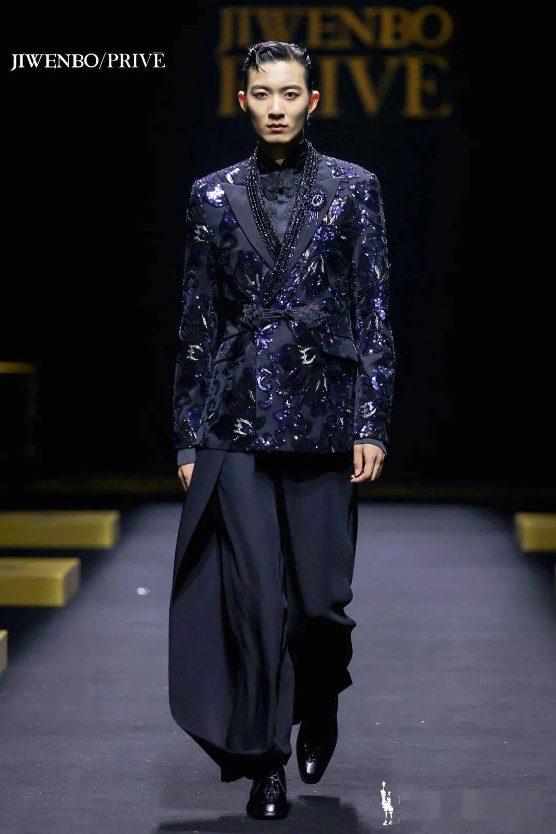 时尚不再是一种形式中国国际时装周的民族文化