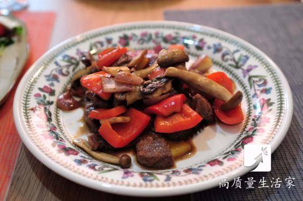 胡女士|这两种隔夜菜，一口也别吃，放冰箱也不行，是公认最有害的！