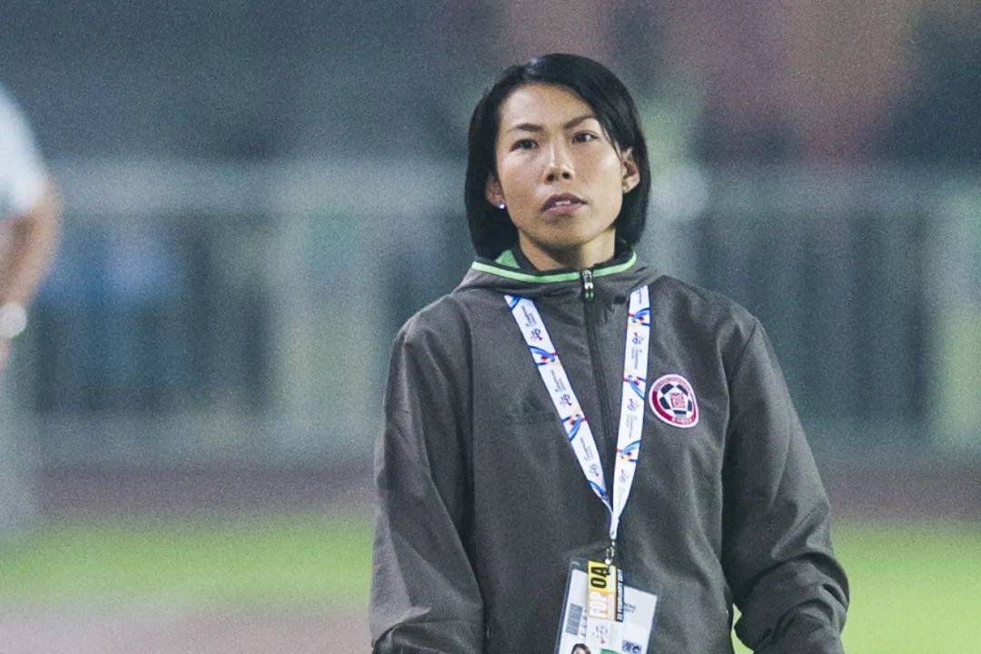 4人竞聘女足国家队主教练,全球首位率队获得男子足球顶级联赛冠军的女