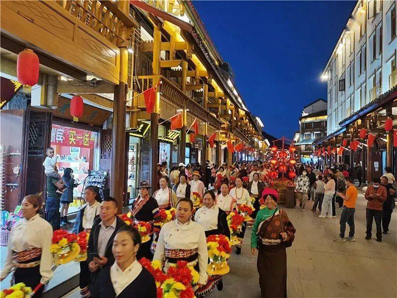 高原|文旅融合结硕果 高原古城耀新辉——松潘县文旅融合发展综述