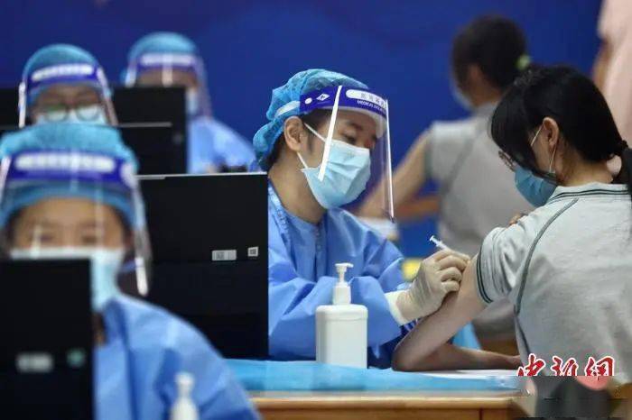 接种|新冠疫苗加强针来了，这些人需要打！