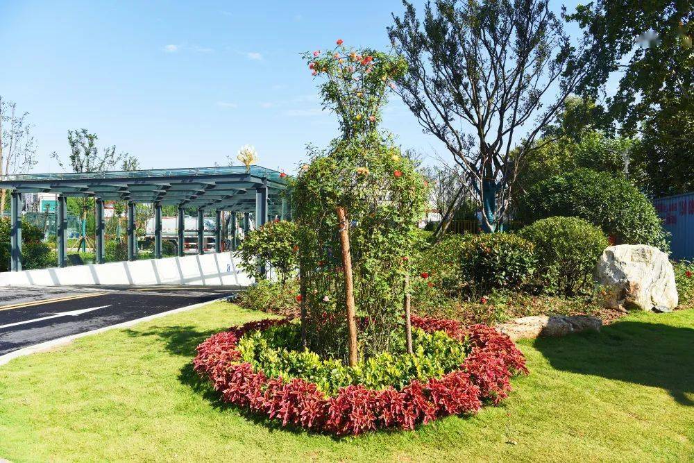 三角花园停车场明日试运营!