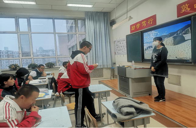 斑斓国际 | 呼市一中国际部日语班举办"品味语言 畅谈感受"文化交流会