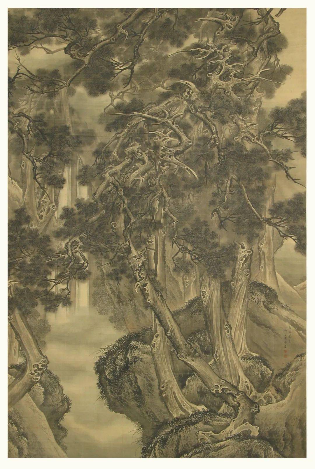有很多与祝寿有关的画正在展出旅小博也借这些画作祝长辈们日月昌明