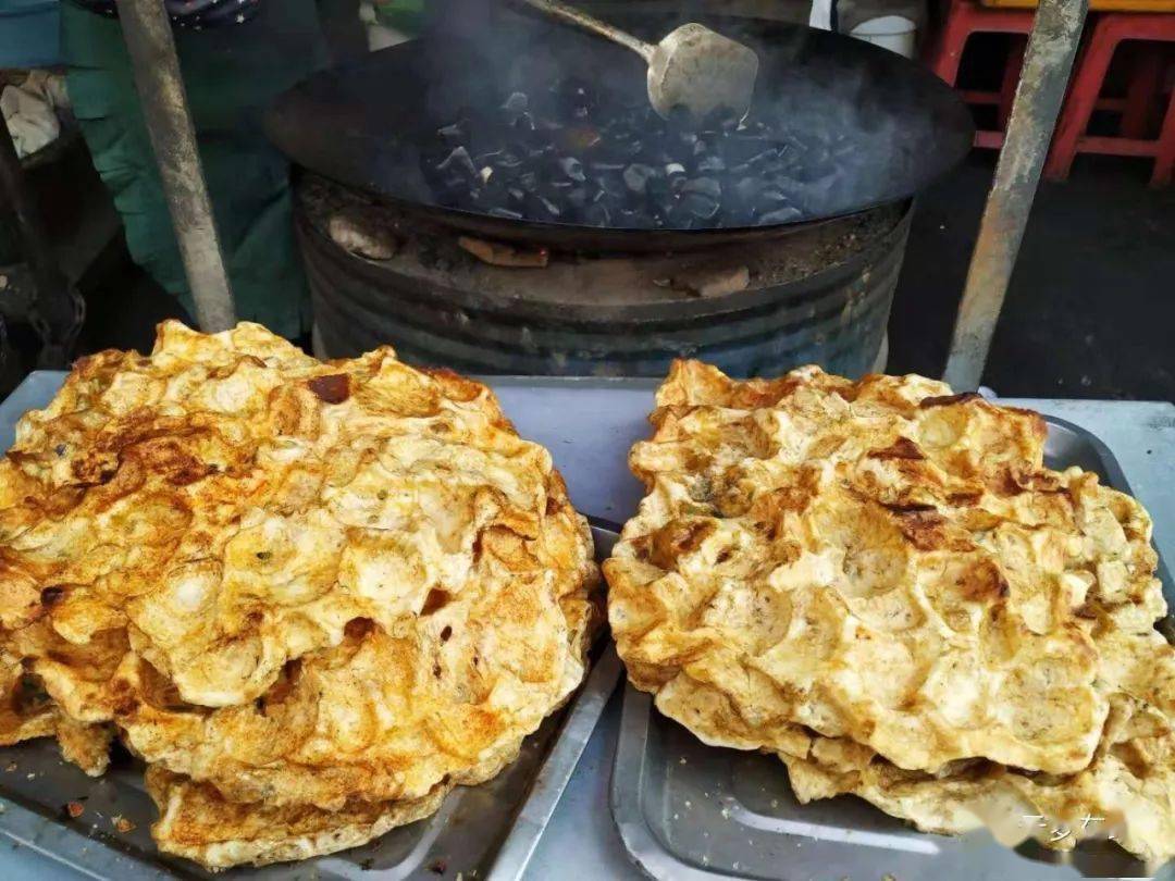 ▽沙子馍▽云梦鱼面▽三鲜豆皮▽草鞋粑很多东西都只有云梦才有这个