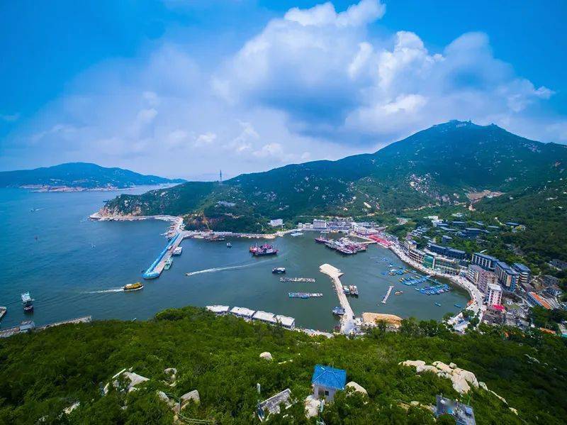 素有"百岛之市"之称的珠海, 上百个海岛星罗棋布, 外伶仃岛, 万山岛