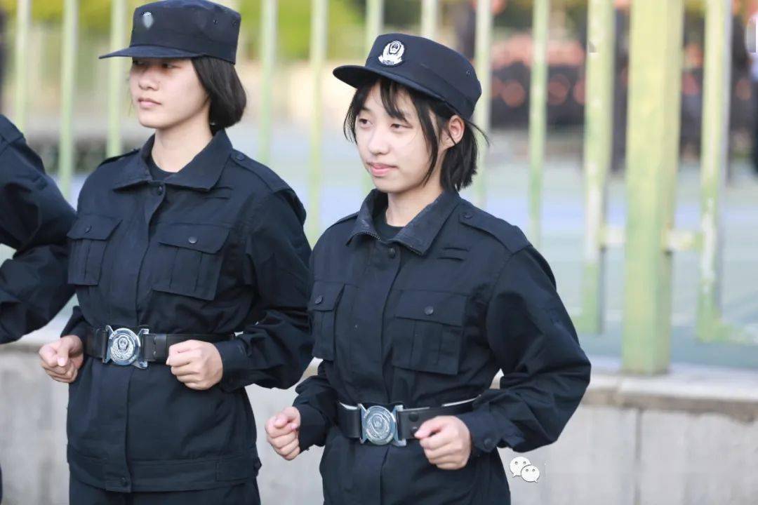警校女新生,亮相!_警营