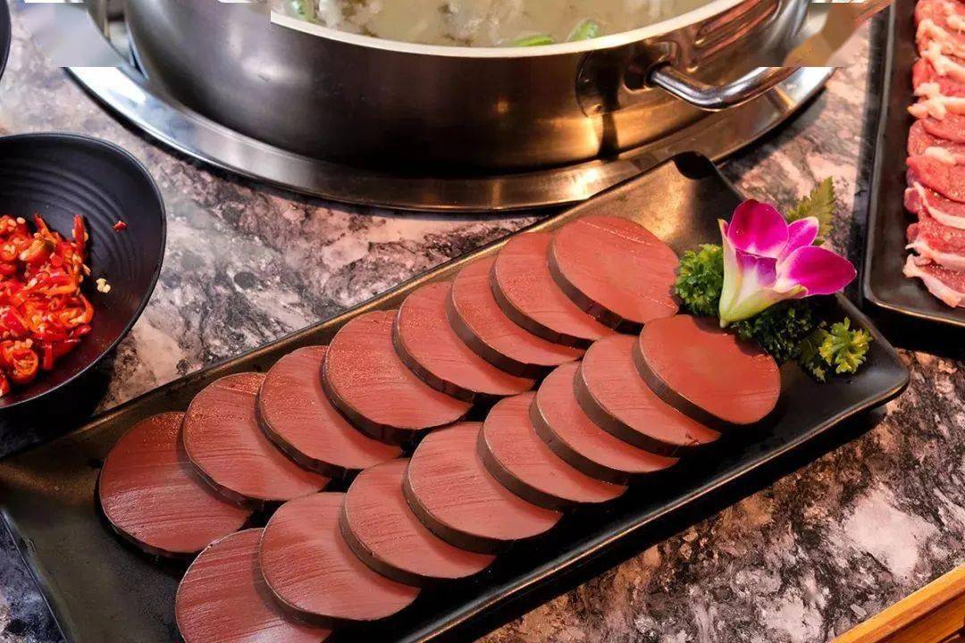 老王朋友 e2f98cead65f4a69bd17c908872f64aa.jpeg