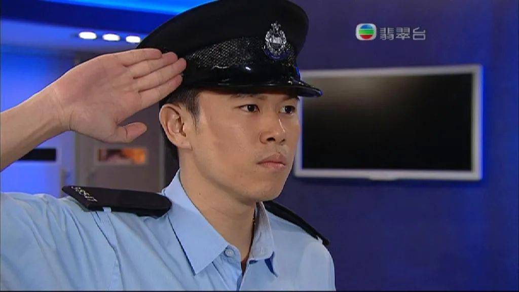 欧阳靖:不做rapper的话,想成为"幼儿园园长"