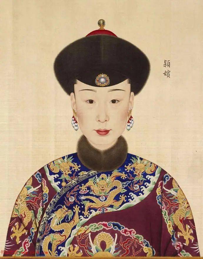 书画界郎世宁纯惠皇贵妃朝服像拍出1374亿港元