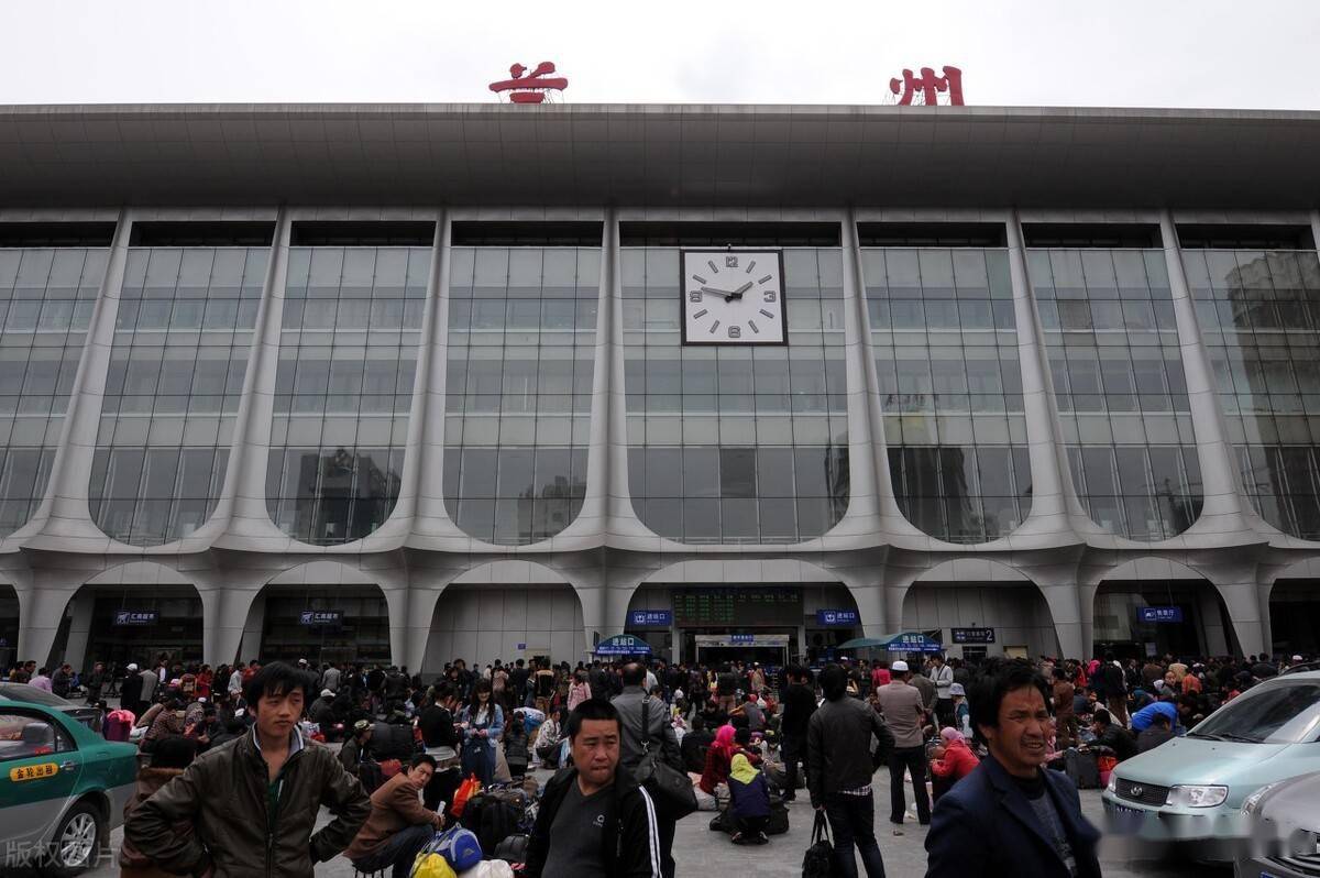 泾川车站紧急提醒:到兰州,西安,银川的旅客注意