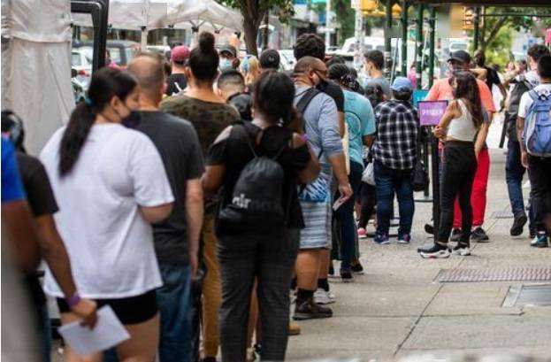 数据|美批准特定人群接种新冠疫苗加强针并允许“混打”