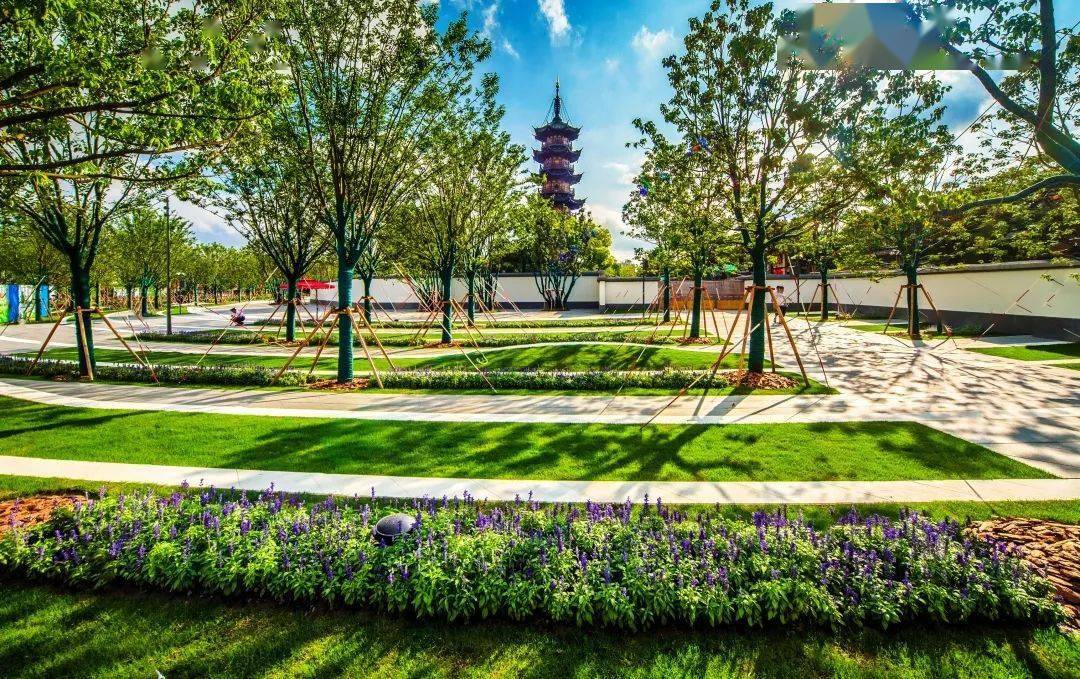 那你可不能错过"天空之境"这处打卡点!_广场