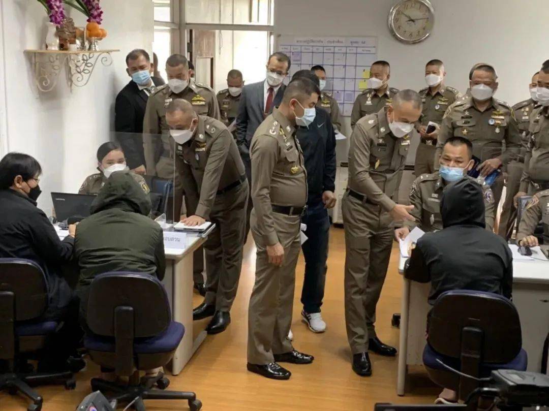 抓了到柬埔寨西港从事杀猪盘中泰柬跨国团伙10人落网