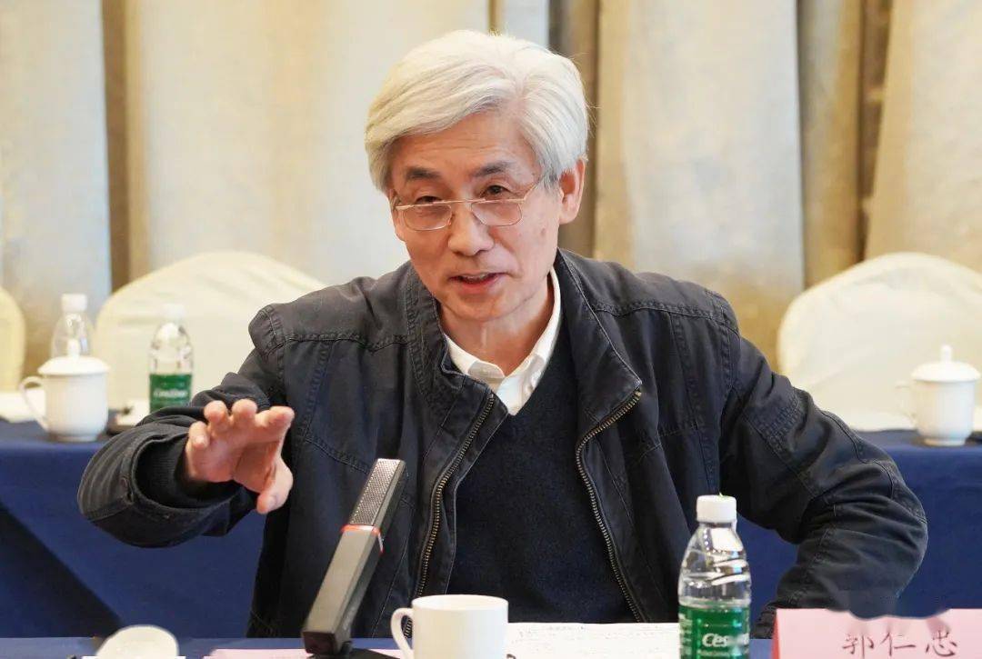 我区举办新城规划专家咨询会