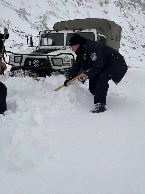 地点|看着都冷！3天，零下20度，这个派出所8起雪中救援