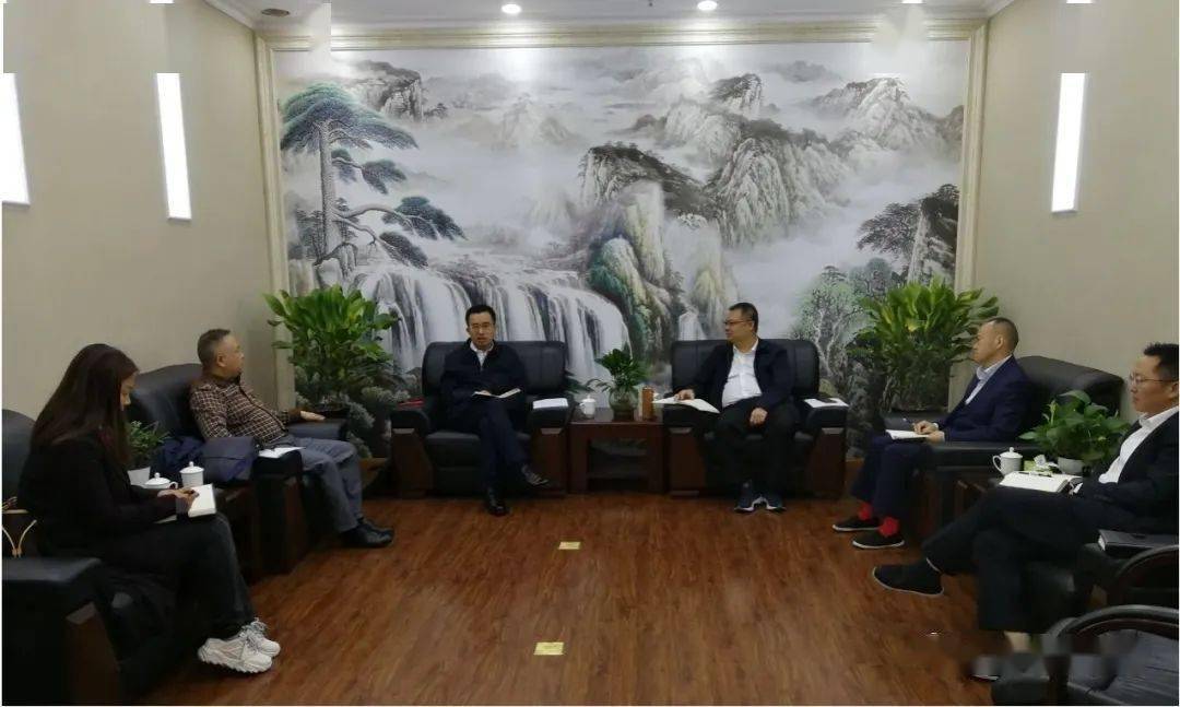 遂宁市审计局局长杨志敏 赴遂宁农商行现场调研指导审计工作