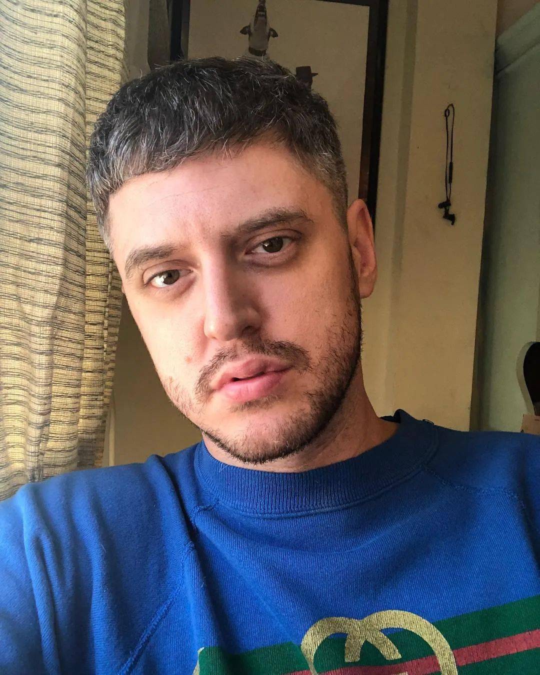 1988年出生的allison harvard 今年33岁,于七年前认识自己的丈夫