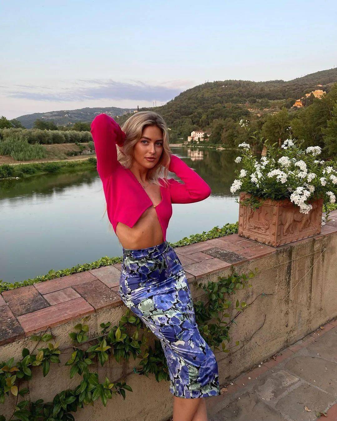 牛仔服 针织衫别收，趁着回温再美一波！