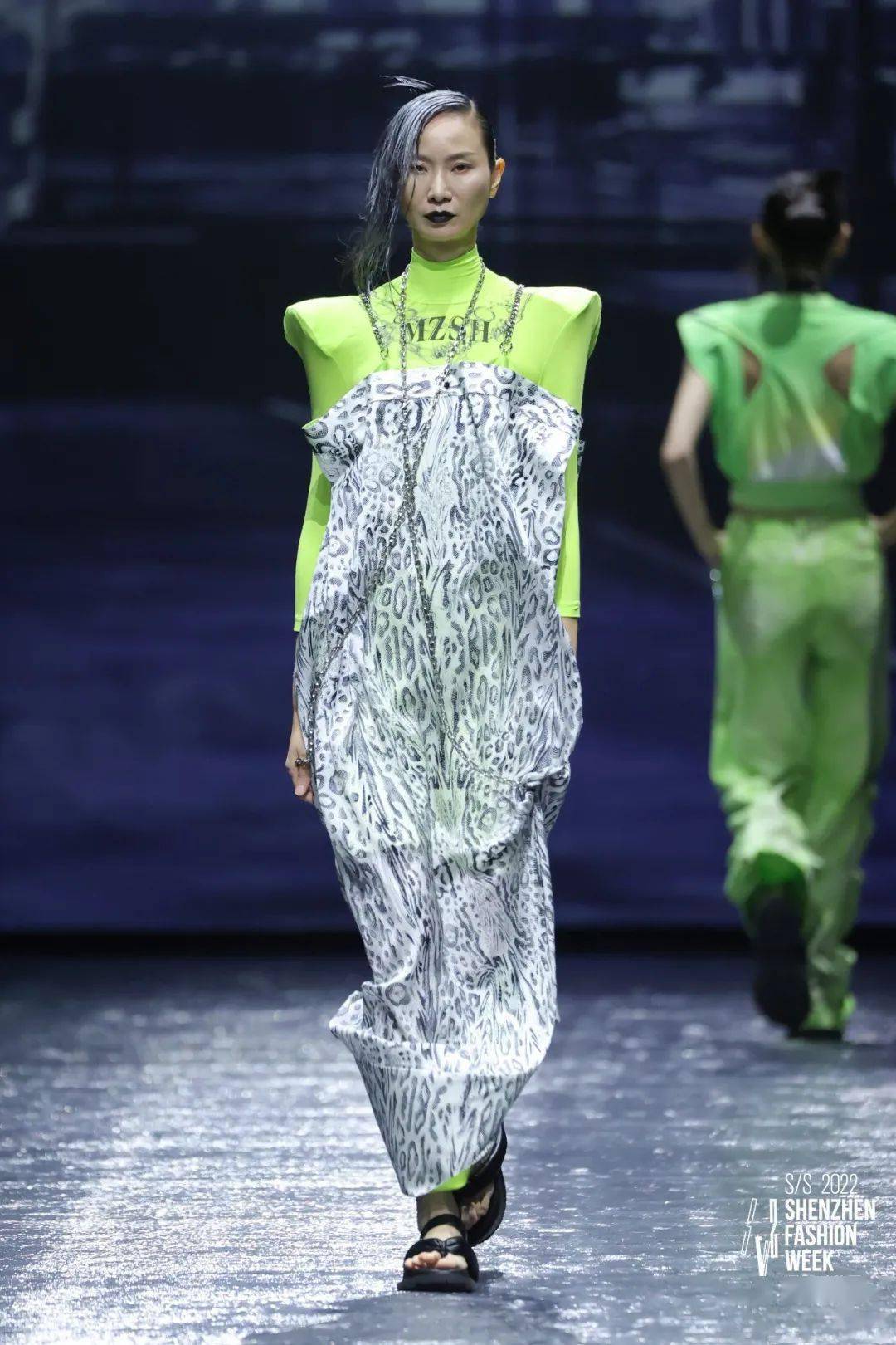 服装 S/S2022深圳时装周｜DAY4：别样角度，诠释「型」之烂漫