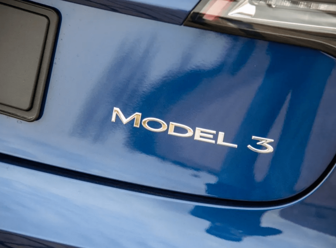 特斯拉Model 3，新加坡起售95万人民币！_搜狐网