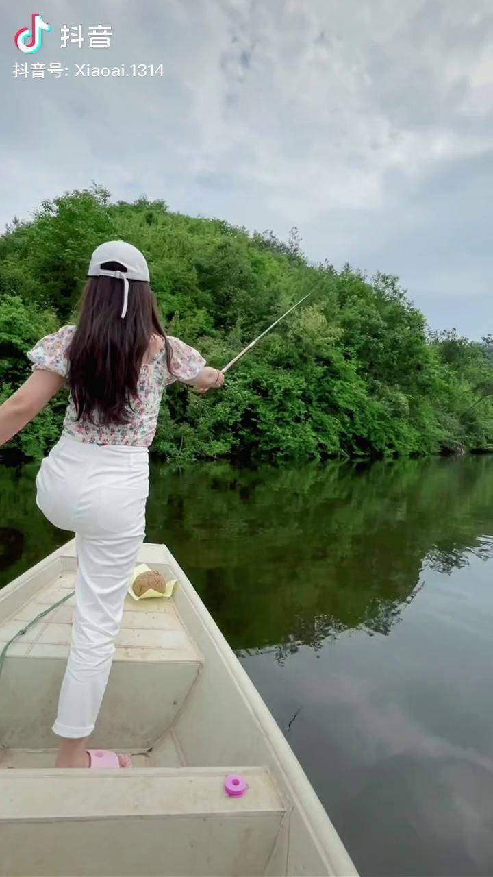 户外钓鱼我要上热门感谢抖音女钓手