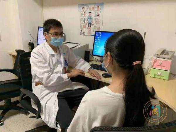 双手|女子患上这种病，竟是因为长期洗碗？！