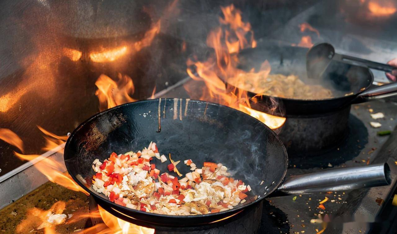 弄懂了火候这个烹饪技巧后我突然发现自己做的菜好吃了