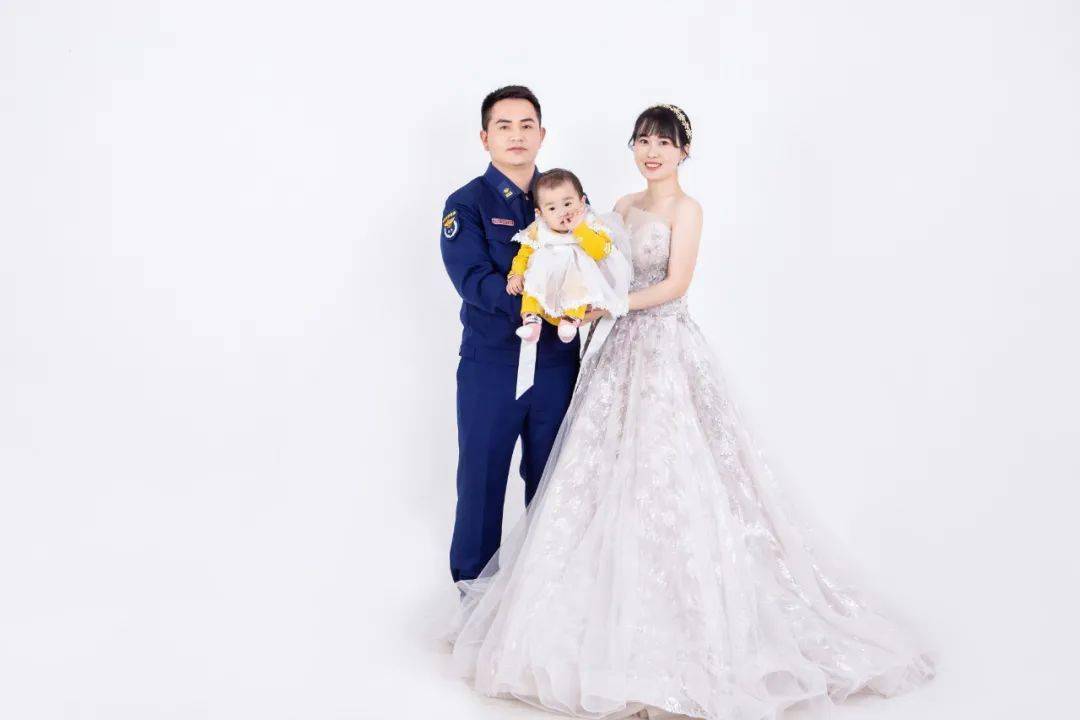 火焰|疫情中火焰蓝这样“秀恩爱”