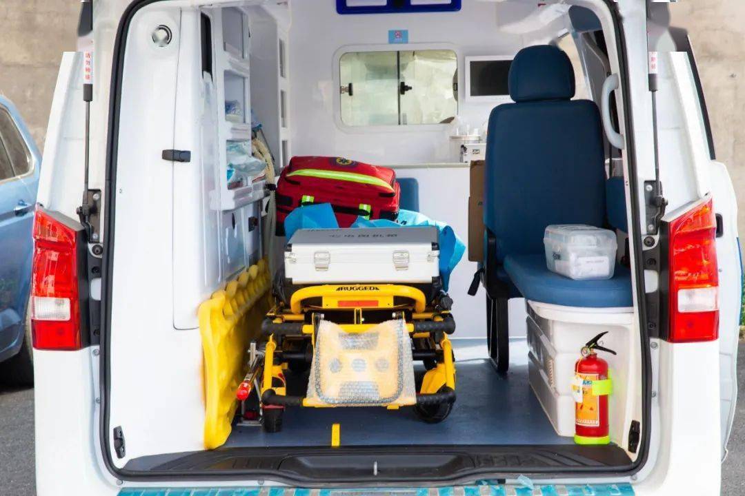 图文|如厕也危险！男子上厕所用力过猛导致脑溢血！还有人因此猝死！网友：我上厕所肺炸了...