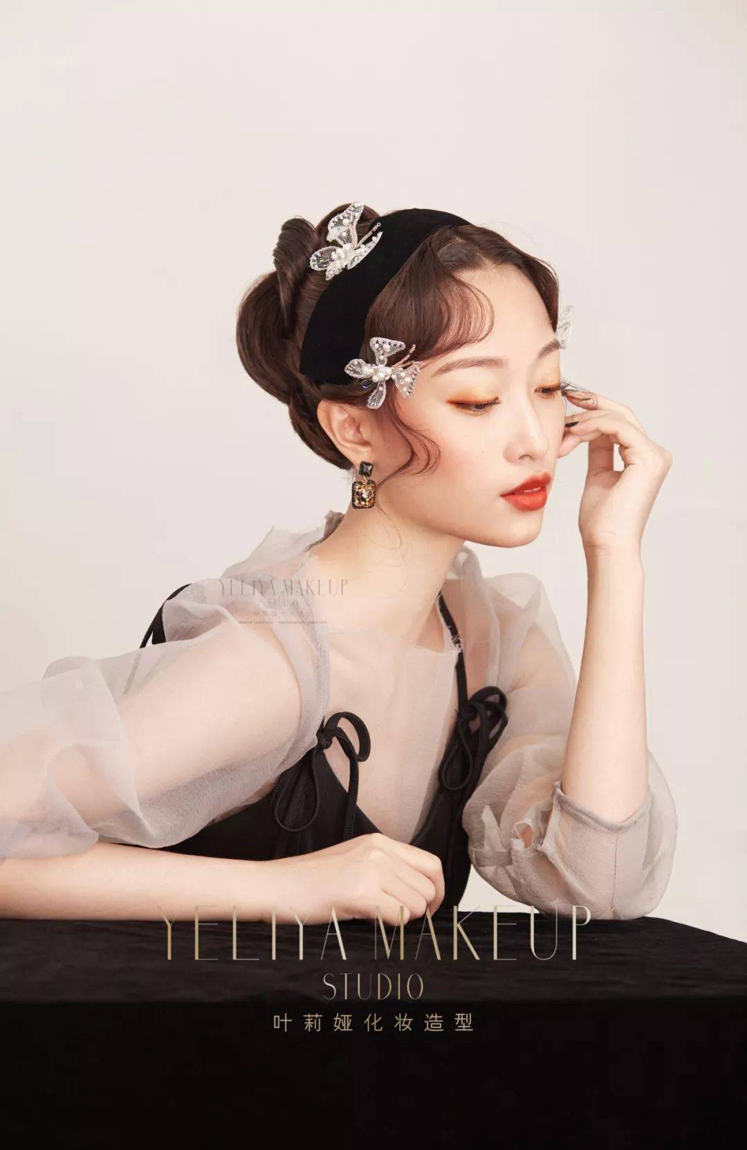 最新轻复古晚礼服新娘造型美爆了