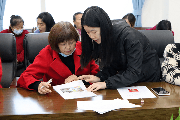 服务|家校共育，携手同行 | 大邑县特殊教育学校召开康复服务家长会