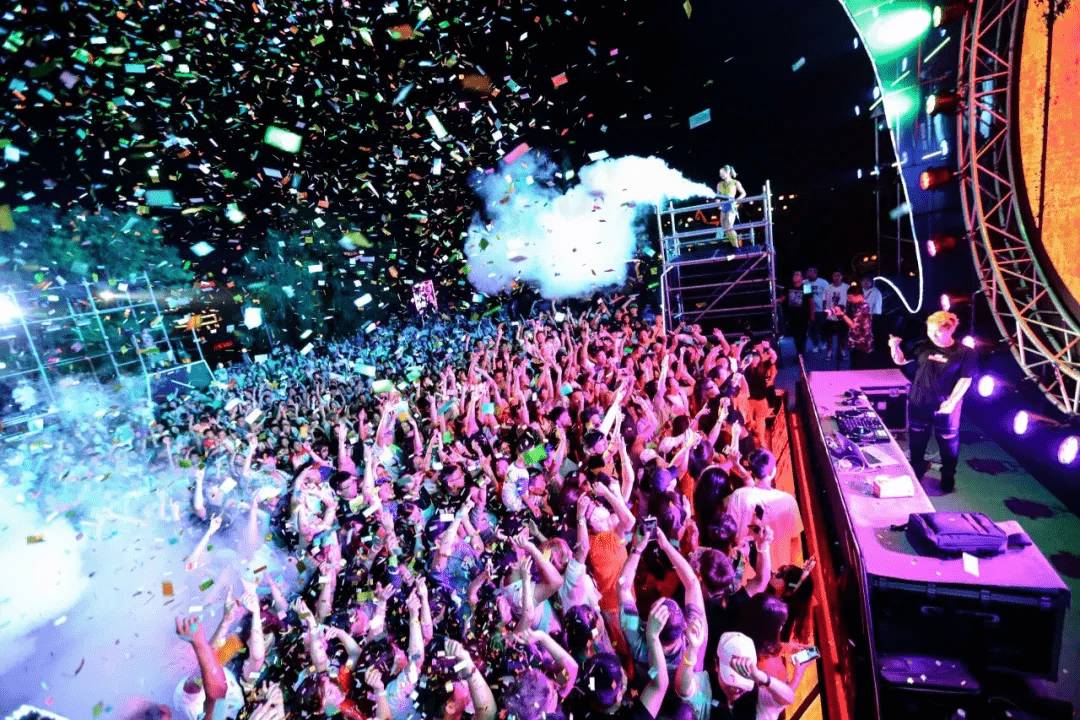 发现王国dtm电音节▲沙雕乐园嘉年华▲水下机器人大赛党的十九届