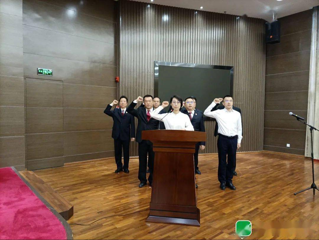 昨天汕头任命了一位新副市长